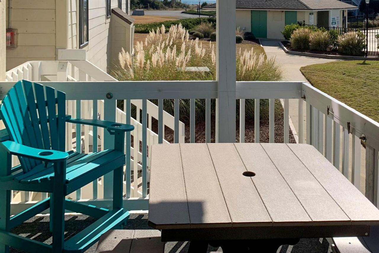 Emerald Isle Resort-Style Condo Walk To Beaches! Екстериор снимка